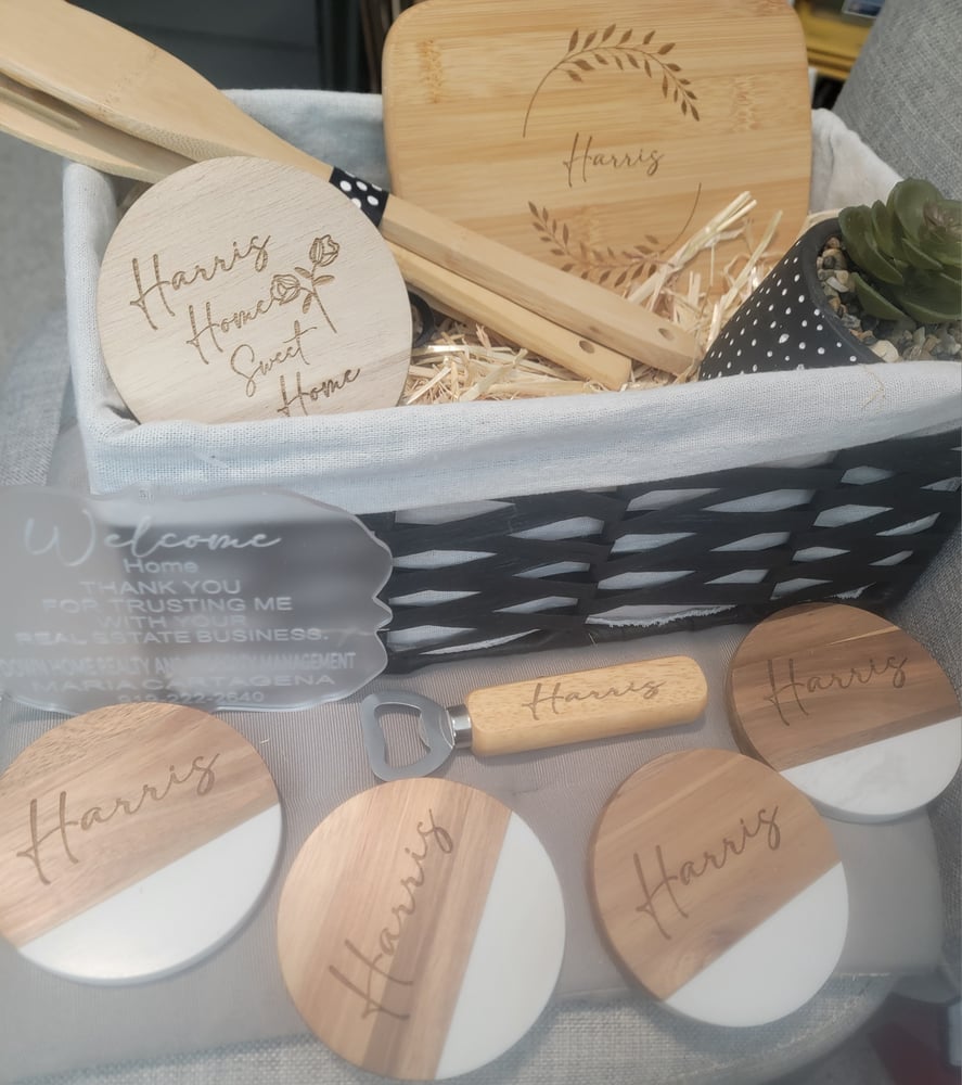 Image of Personalized Realtor Basket