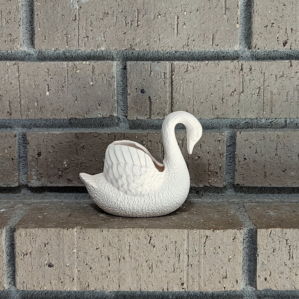 Image of Ceramic Bisque Ready to Paint Swan Planter Holder 4" in height