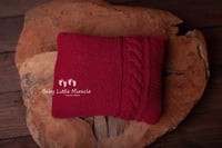 Image 5 of Handknitted pillow wrap bonnets red