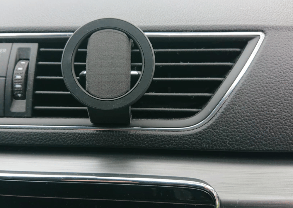 Škoda Superb III phone holder mount