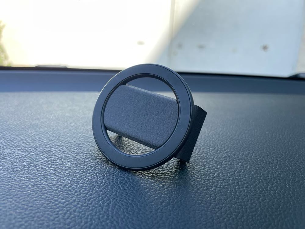 Škoda Superb II phone holder mount