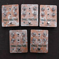 Image 4 of Small Fracture - lo-fi IC fuzz/distortion