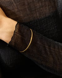 Image 7 of Brazalete Victoria