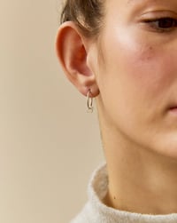 Image 4 of Pendientes Flor