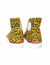 Image 4 of Zapatillas Warriors x Obey Leopard energy yellow en liquidación.