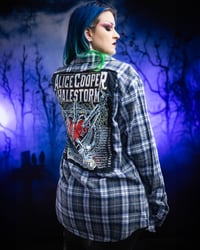 Image 3 of XL Alice Cooper Halestorm MIW 2019 Tour Flannel