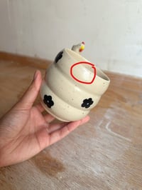 Image 4 of Speckled Chicken Mug (Seconds)