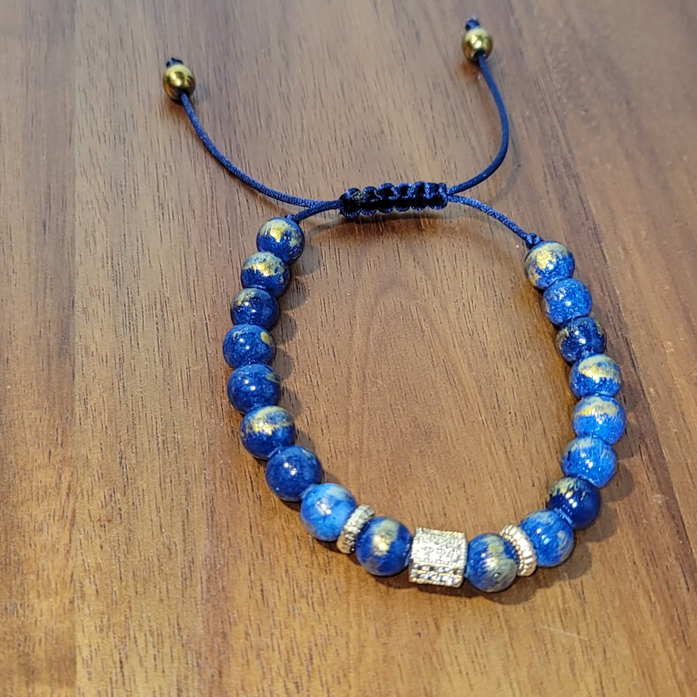 Image of Lapis Lazuli Macrame bracelet