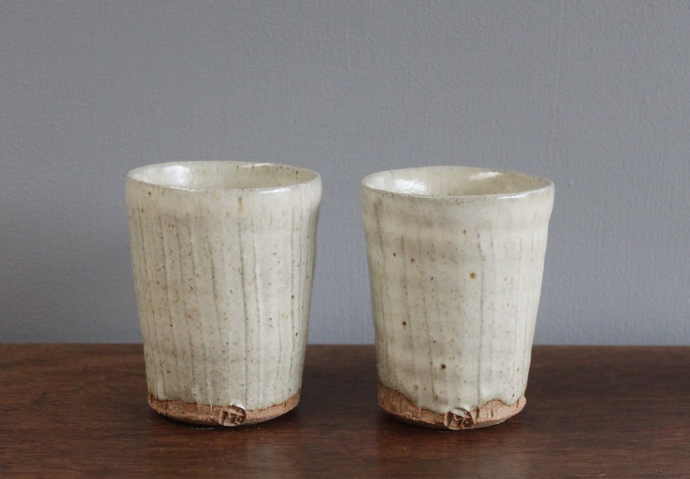 Image of More vertically textured Beakers