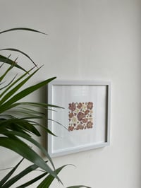 Image 1 of Pressed flower frame "Strawberries and cream" 