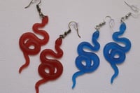 Image 4 of snake earrings, structured 