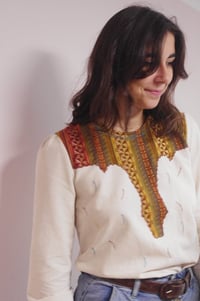 Image 1 of NOMAD --- Blouse brodée esprit Folk en coton et velours