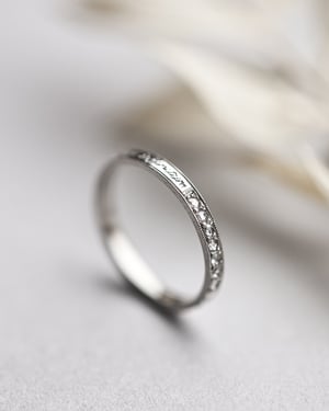 Image of Platinum & rose-cut full eternity 'ad infinitum' ring