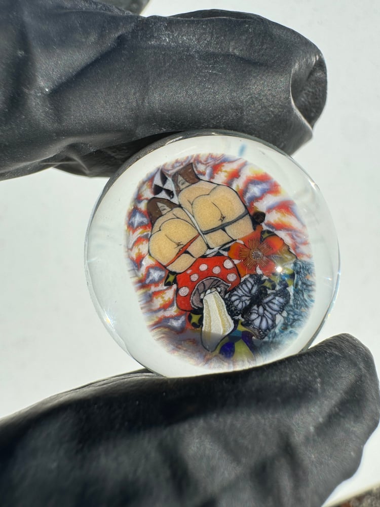 Image of Floating Millie Dou Top Marble