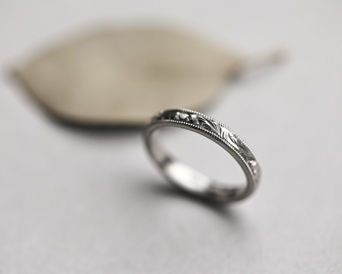 Image of Platinum 3mm Floral and milled edge engraved ring