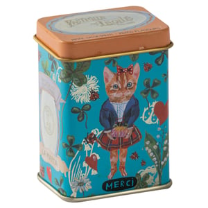 Image of Italian Leone Fruit sweets in Nathalie Lete tin