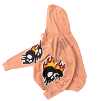 Image 3 of Burning skull ( XL )