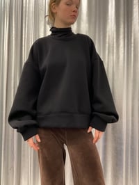 Image 12 of Black sweatshirt 
