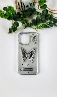 Image 2 of IPhone 3D Butterfly Phone Case