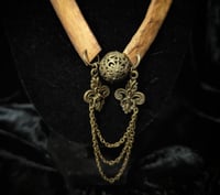 Image 2 of Rib bone vintage collier