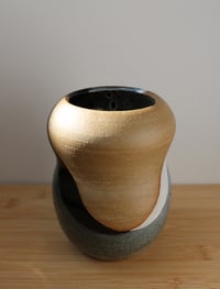 Image 3 of black and white swoop vase