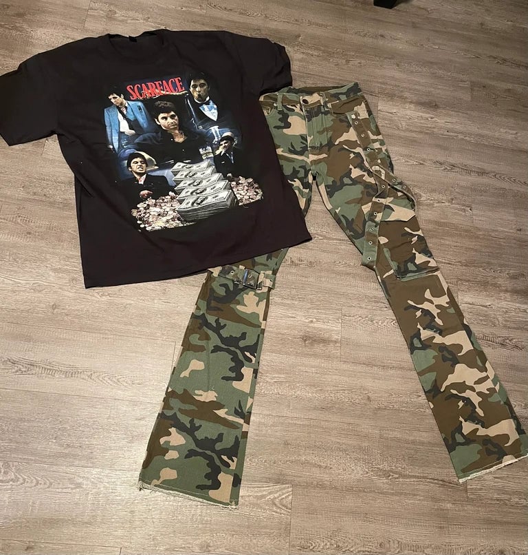 Image of 4PACK BUCKLE UP CAMOFLAGUE FLARE STACKED JEANS