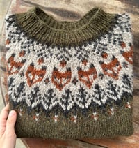 Image 2 of Into the wild - Icelandic wool sweater - Moor green - Preorder 