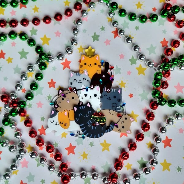 Image of Happy catmus brooch
