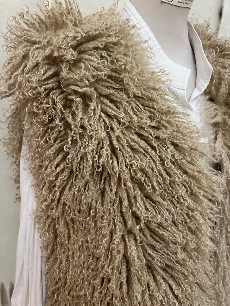 Image of Veste en fourrure synthétique poils frisés longs Beige T.U.
