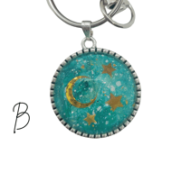 Image 2 of Keyring ~,green