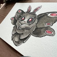 Image 2 of Mothman Bébé