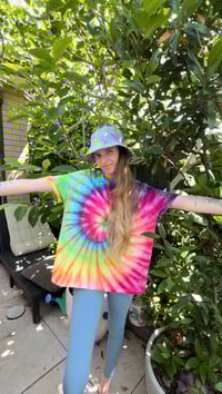 Image 5 of Rainbow women’s size 18 t-shirt 