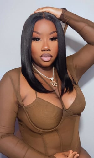 Image of 7x5 Yaki Straight Bob Wig in 14”