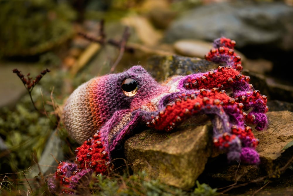 Sensory Beaded Octopus (purple) 