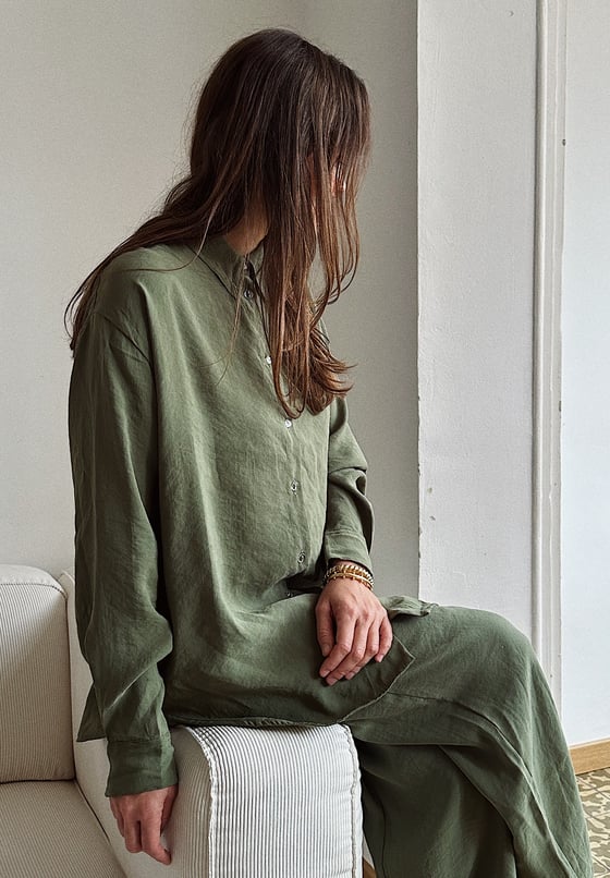 Image of NATI green shirt IVORI