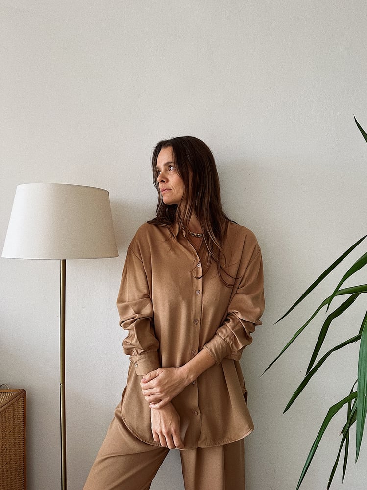 Image of NATI brown shirt IVORI