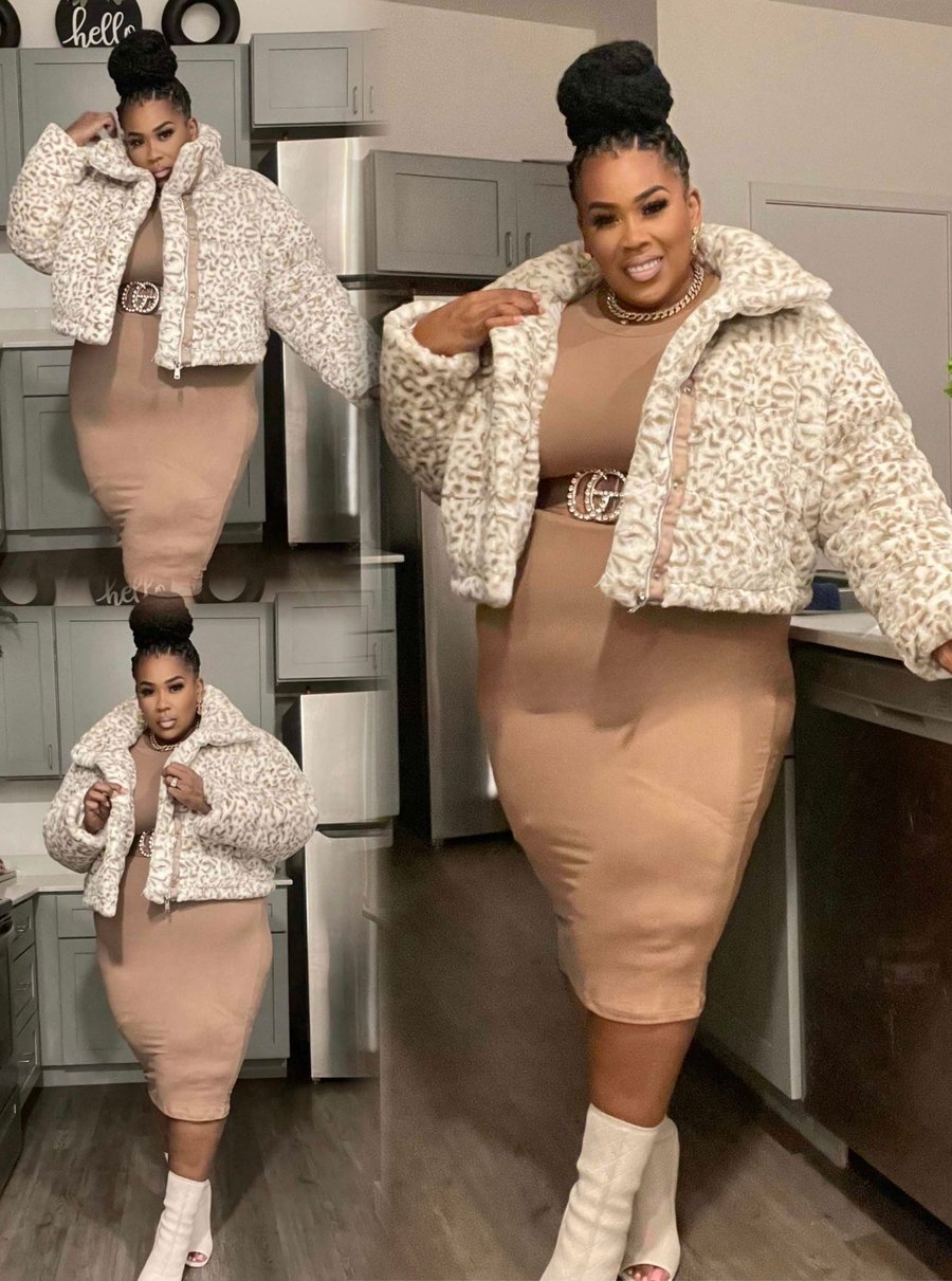 Image of 3PACK PLUS SIZE "BADDIE" FAUX FUR JACKET 