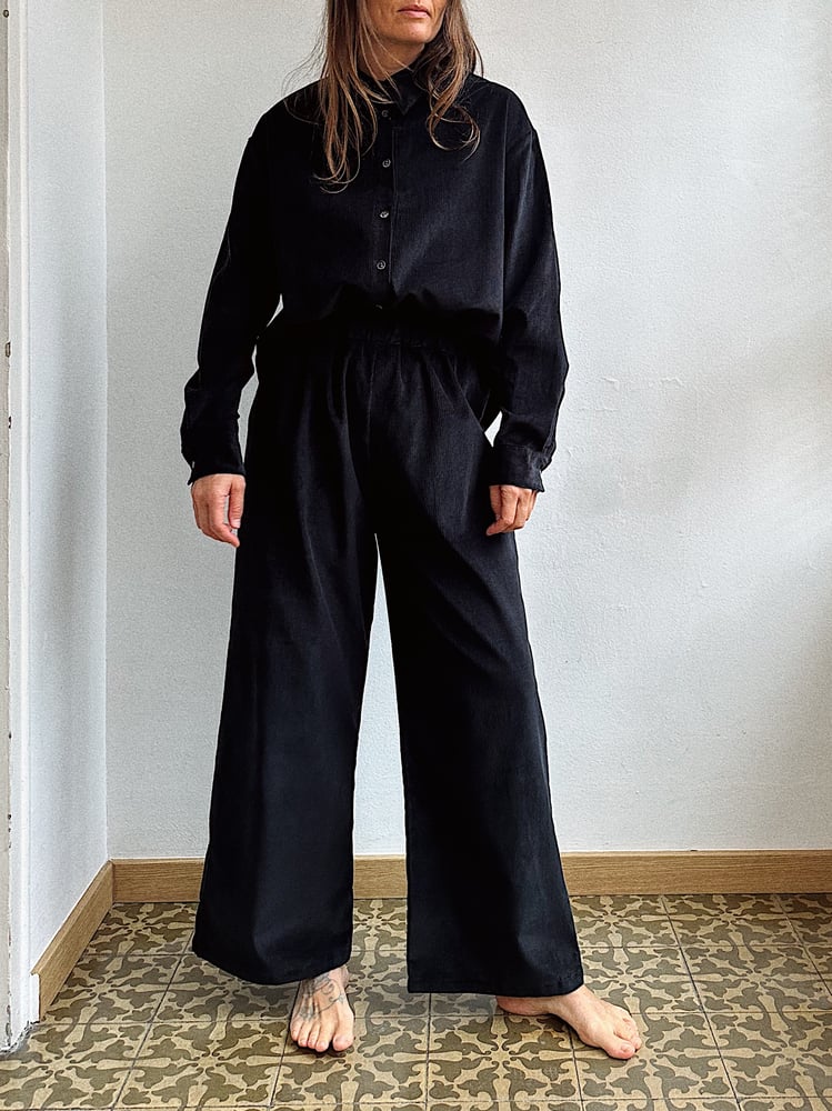 Image of BETH navy pants IVORI