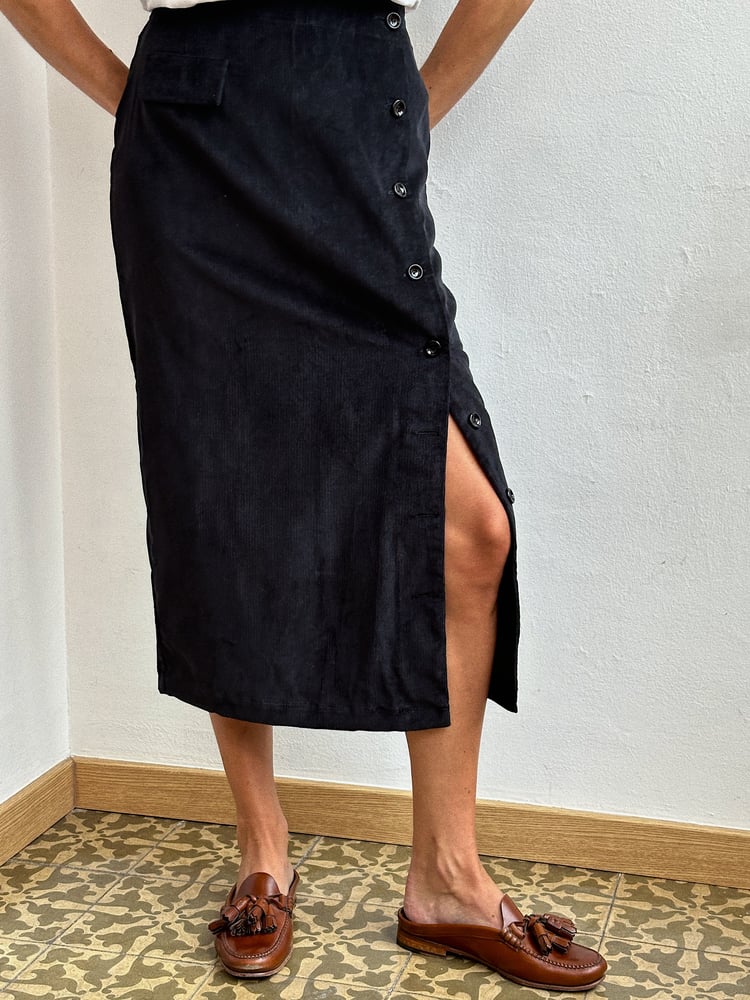 Image of ER navy skirt IVORI