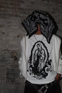 Image 2 of Virgen de Guadalupe Tee white/black
