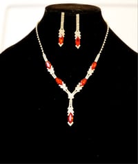 Image 4 of Tear Drop Necklace W/ Dangle Earring Set (Red Or Black Jewels)