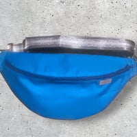Image 1 of Medium turquoise waterproof bumbag with navy zip
