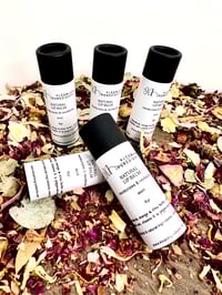 MOISTURIZING LIP BALM