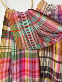 Image 3 of Hwekter (Warmth)