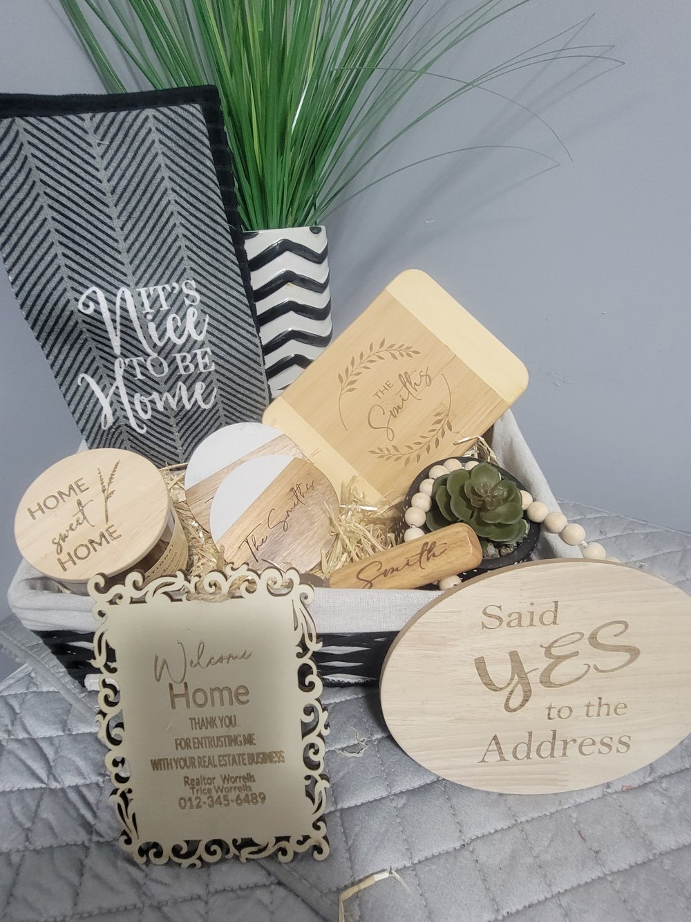 Image of Personalized Realtor Basket