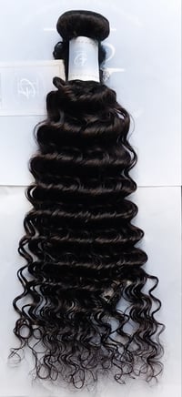 Image 2 of Virgin Remy Deep Wave Bundle Deal