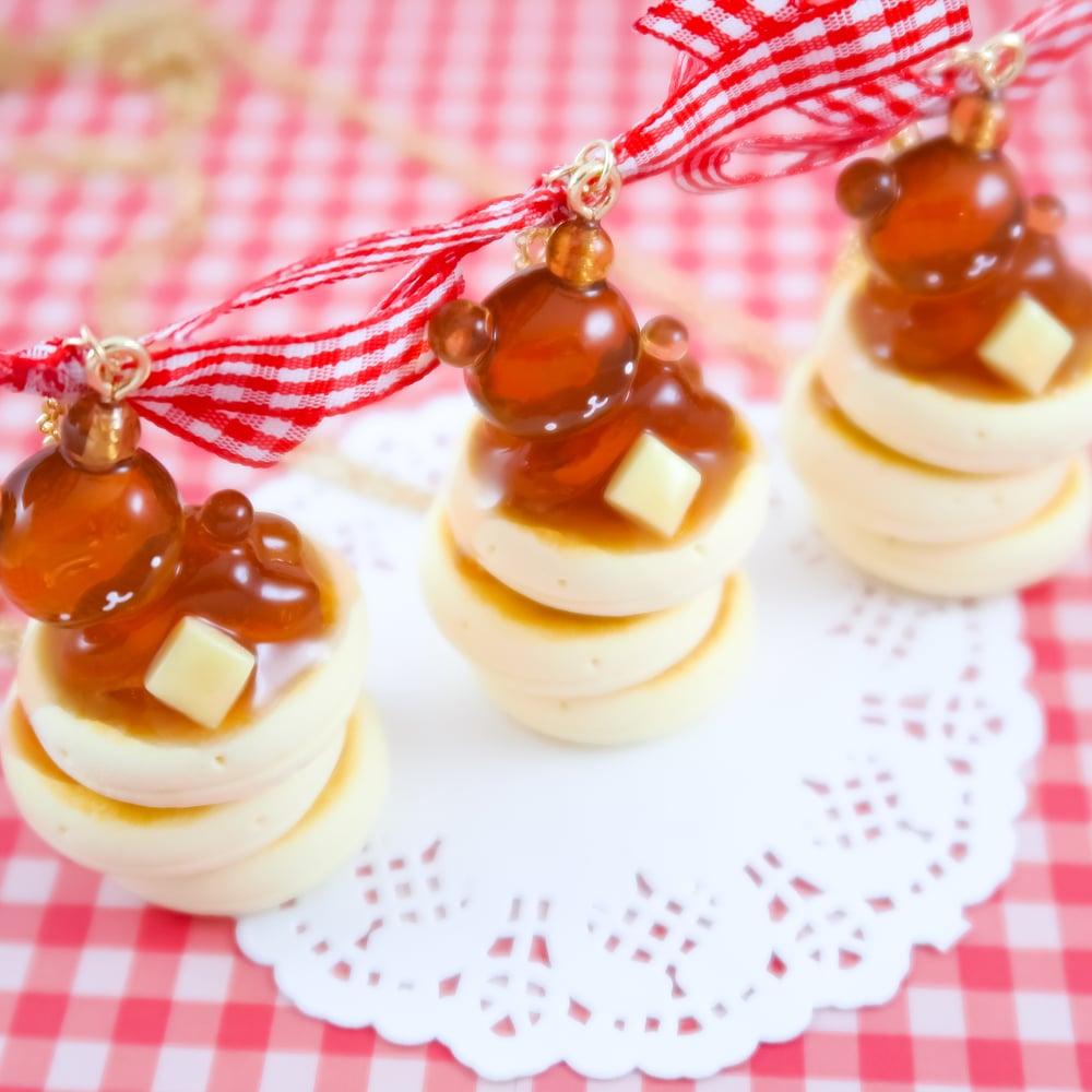 Pancakes And Syrup Bear Necklace