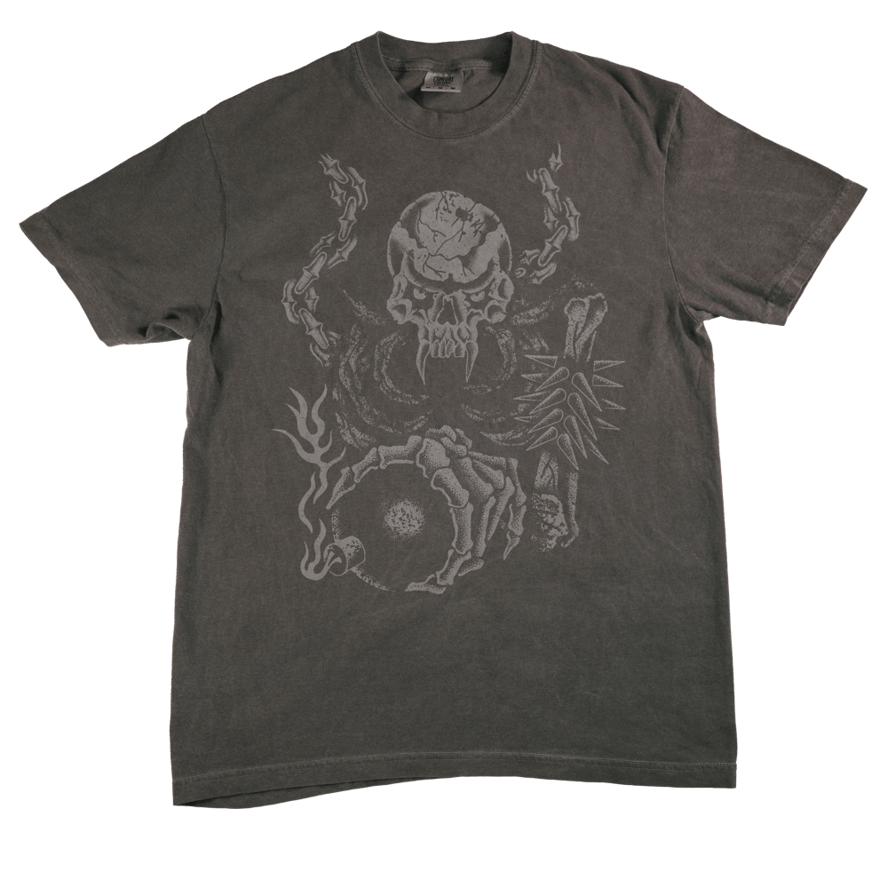 Skull bomb t shirt