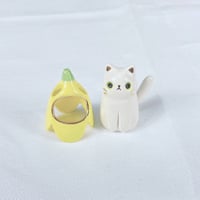 Image 4 of Banana white kitty ceramic figurine 