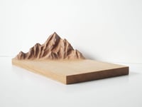 Image 1 of Planche "PIRINEOS" sculptée en chêne (Personnalisation possible)